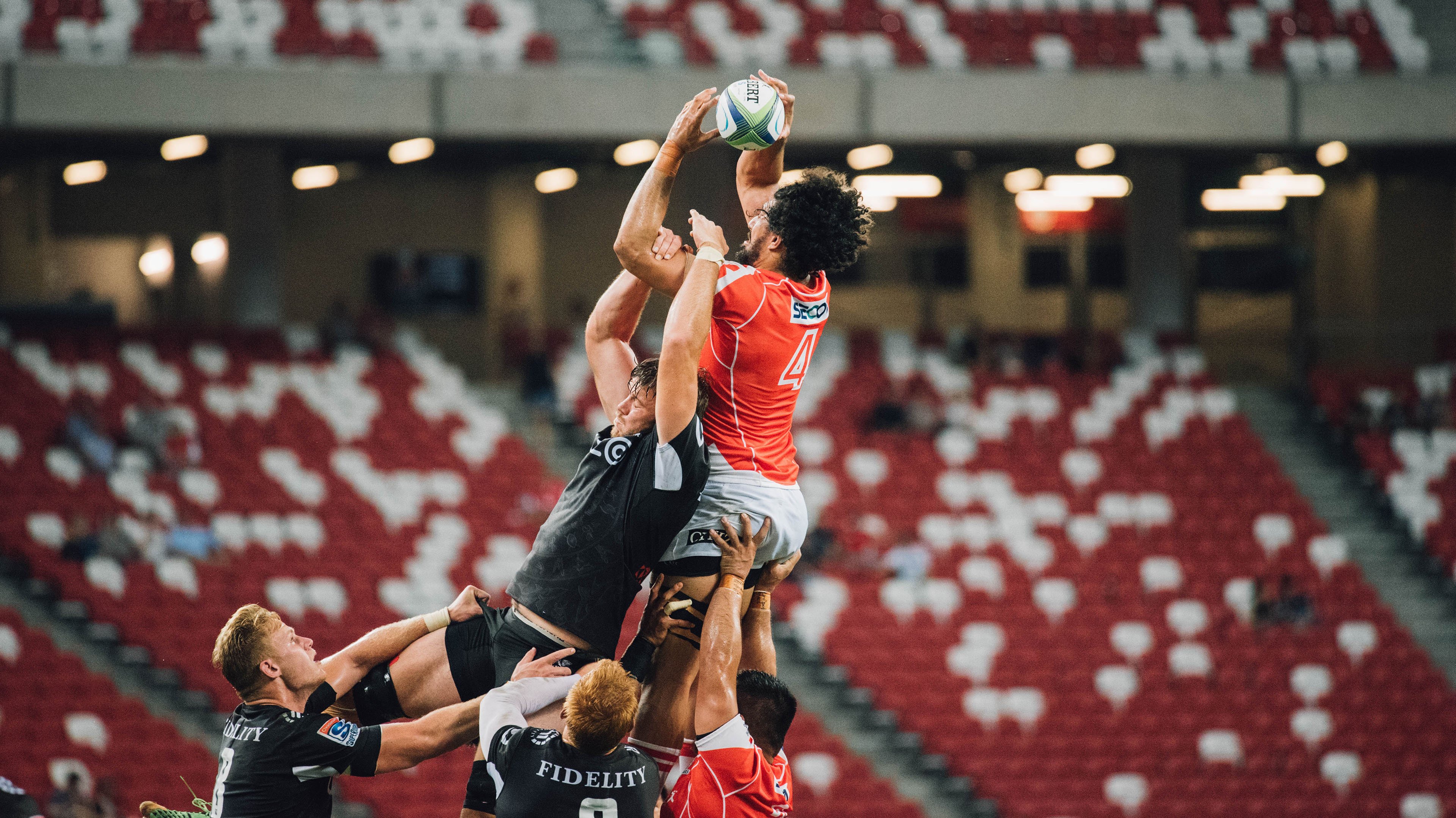 “豪车极速：性能与美学的极致表现”，豪车欣赏