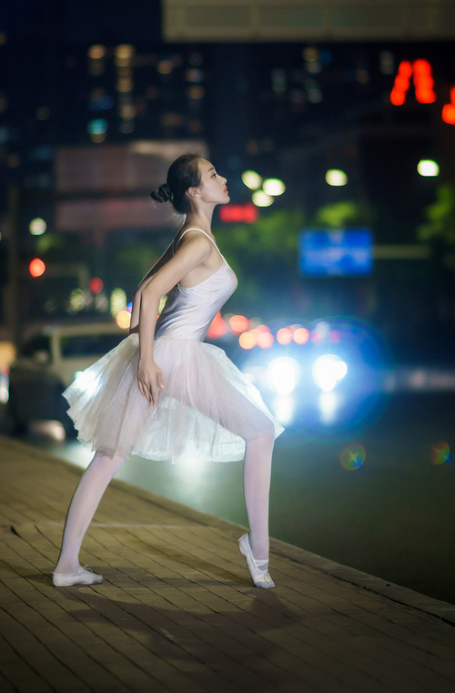 “青训教练员资格认证体系全面升级，竞技水平再提升”，职业梯队青训教练招聘