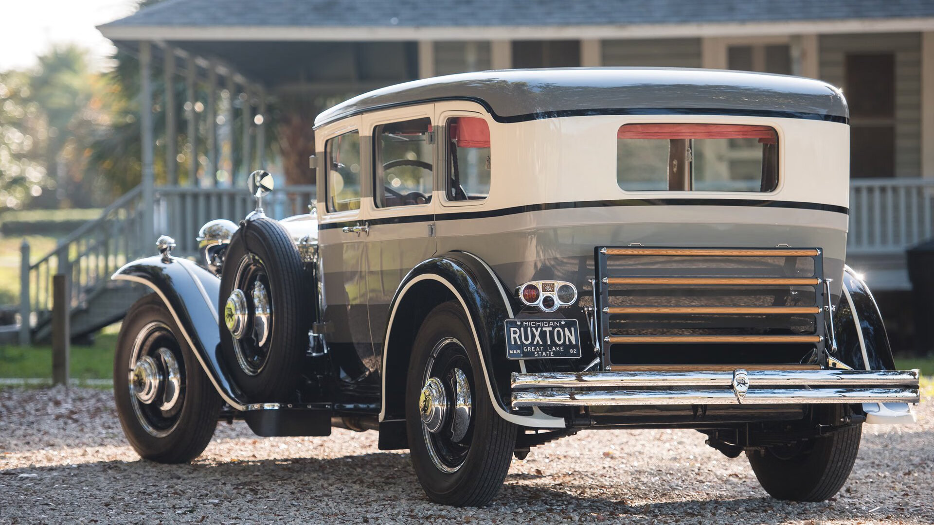 《穿越火线》职业联赛与《反恐精英》全球总决赛的枪战对决,cf的职业联赛叫什么