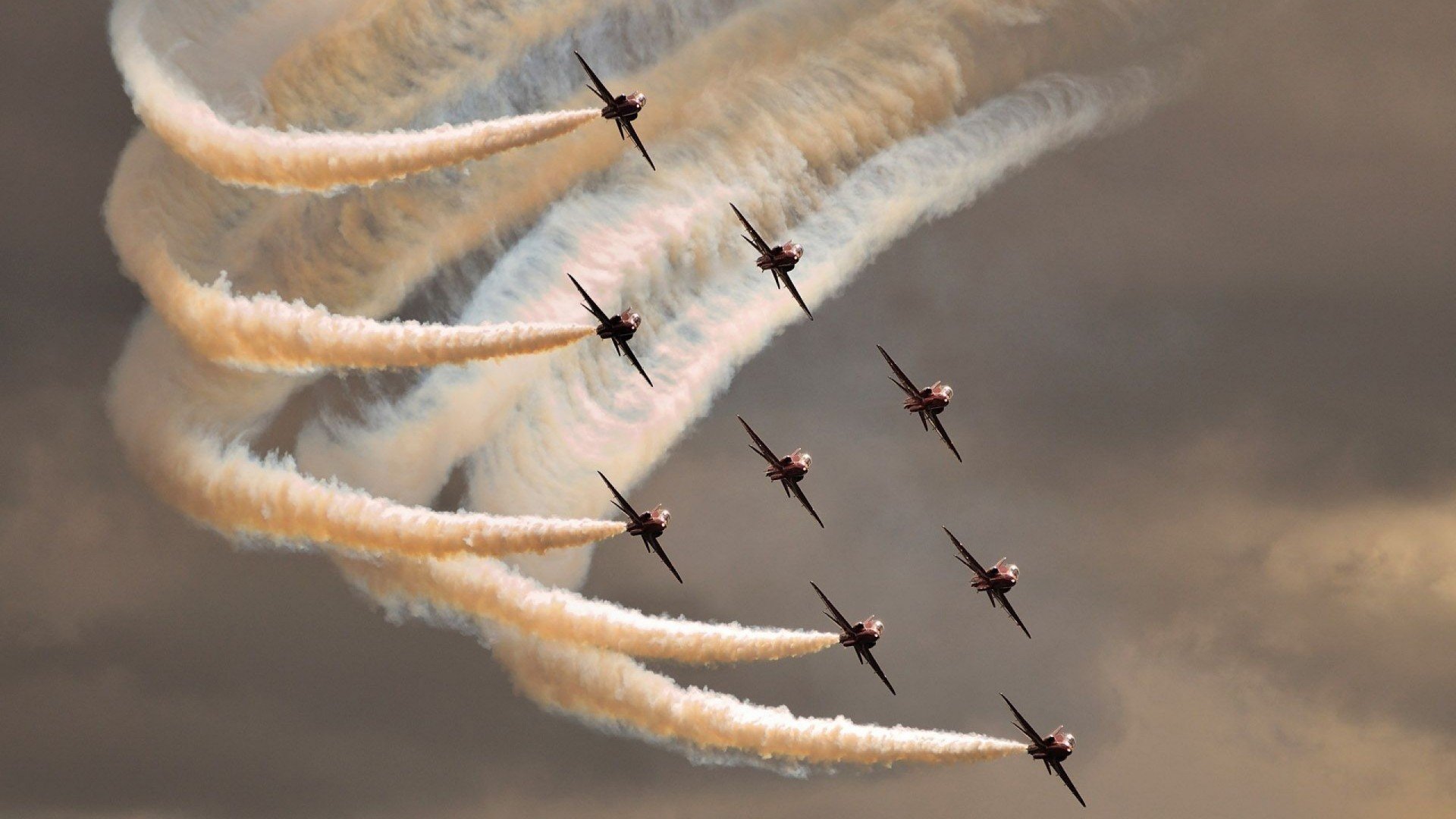 热刺主场小胜伯恩茅斯，保住前四位置，热刺与伯恩利比赛直播