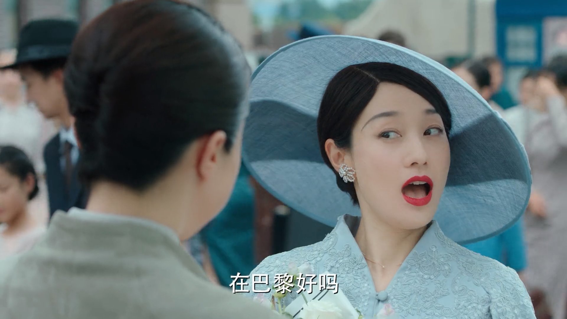 “马科斯·莫奇的防守意识与全面技能，帮助阿根廷美洲狮队建立稳固后防”