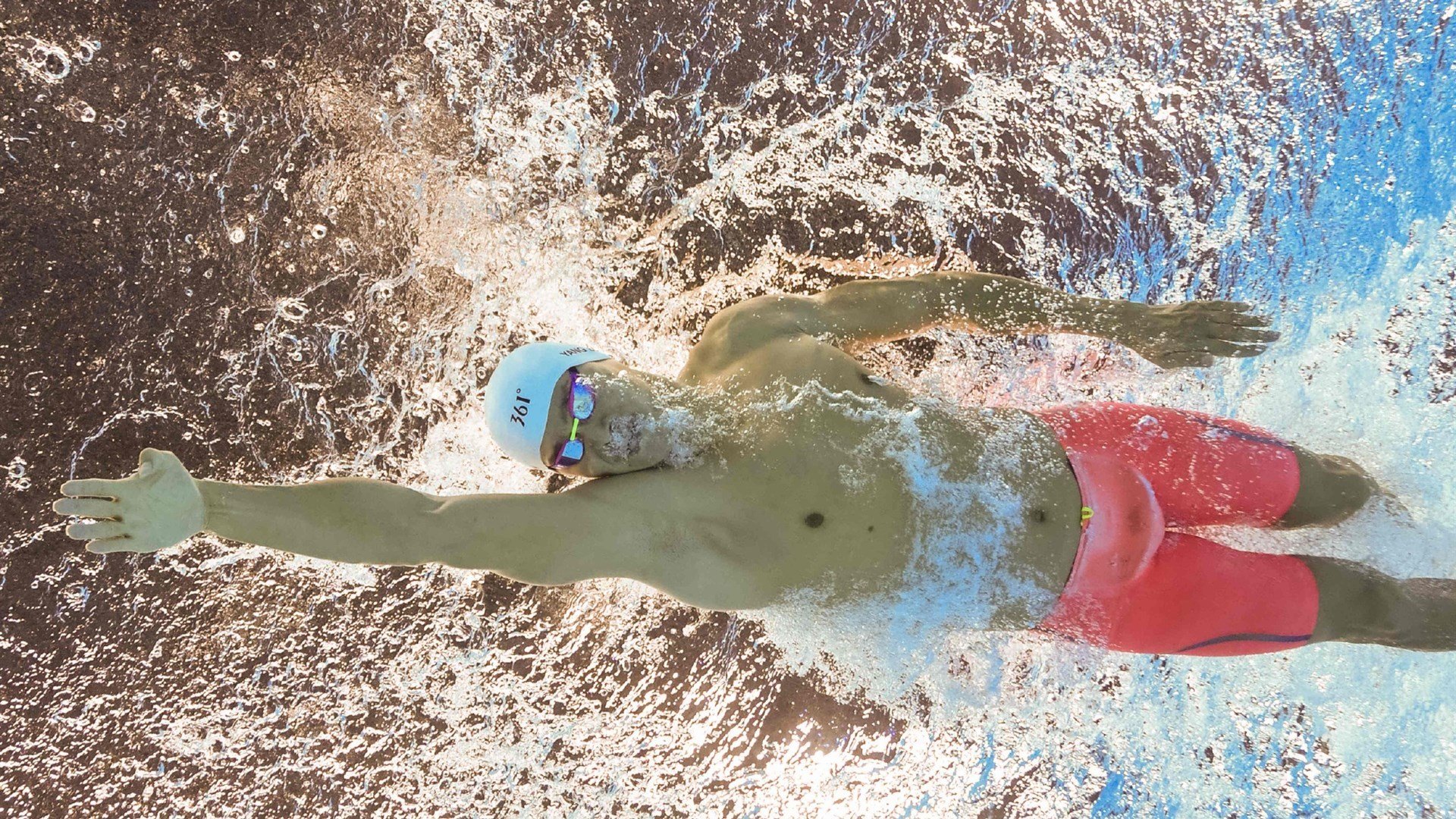 技术风格逐步统一，团队协同增强，技术团队文化